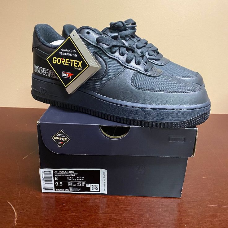 Nike Mens Black Gray Air Force 1 Gtx Ct2858-001 Low Top Sneaker Shoes Sz 7 7.5 Brand: Nike Department: Men Size: 7, 7.5, Color: Black, Gray Type: Athletic Style: Sneaker Style Code: Ct2858-001 Pattern: Solid Theme: Sports Shoe Shaft Style: Low Top Closure: Lace Up Features: Comfort, Adjustable Occasion: Activewear Seasons: All Seasons Condition: New With Box I Offer Discounts For All Return Customers. - Jvs Nike Black Hiking Sneakers, Carbon Color Round Toe Sneakers For Streetwear, Nike Waterproof Sneakers For Streetwear, Gray Low-top Waterproof Sneakers, Gray Waterproof Low-top Sneakers, Urban Black Waterproof Sneakers, Black Gore-tex Sneakers For Streetwear, Black Gore-tex Sporty Sneakers, Nike Waterproof Low-top Sneakers