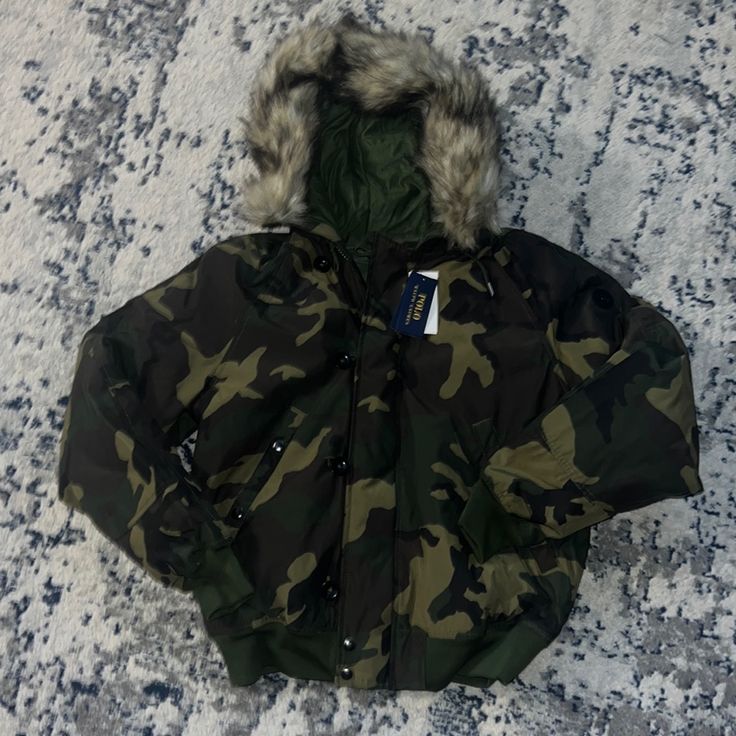 New Polo Ralph Lauren Faux Fur Camo Parka Bomber Coat Size: Medium, Large, Small, Xxlarge Color: Green Black Tan Brown Brand New With Tags Medium Length: 27 Inches Pit To Pit: 20.25 Inches Large Length: 28 Inches Pit To Pit: 21.25 Inches Xxl Length: 30 Inches Pit 2 Pit: 24 Inches Fur Jacket Men, Brittany Byrd, Harrington Jacket Men, Ralph Lauren Harrington Jacket, Mens Fur Coat, Ralph Lauren Leather, Fur Parka, Vintage Windbreaker, Ralph Lauren Denim