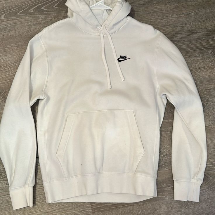 White Nike Hoodie, No Stains, Never Worn, Size Small White Fleece Sweatshirt For Spring, Casual Nike Hoodie For Streetwear, Nike Hoodie With Ribbed Cuffs For Spring, Nike White Hoodie With Adjustable Hood, Casual Nike Hoodie Sweatshirt, White Hoodie With Double-lined Hood For Spring, Nike Casual Hoodie For Fall, Nike Casual Hoodie With Adjustable Hood, Nike Fleece Hoodie For Spring