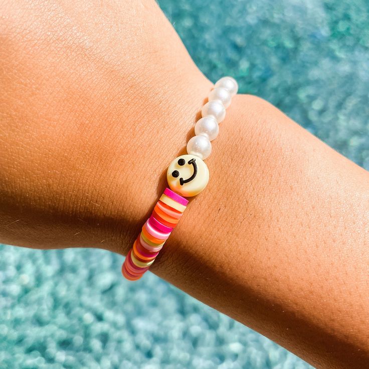 SMILIN FOR THE SUMMER! Who else LOVES this color scheme! Pearls for class, colors for fun, and smiles for YAY! Get this bracelet before its out! Handmade and FREE SHIPPING Bracelet Inspo, Bracelets Ideas, Clay Bracelet, Clay Bead, Bracelet Ideas, Clay Beads, Bead Bracelet, Jewelry Ideas, Color Scheme