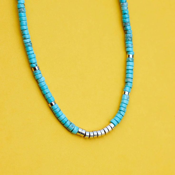 Make a statement with our bold, bright and beautiful Turquoise Bead Choker! The perfect accessory for a summer day by the sea, you'll be sure to stand out from the crowd in this bright and beady eye-catcher. Pura Vida Necklace, Midnight Red, Beady Eye, Pura Vida Bracelets, Bead Choker, Graphic Tee Dress, Stand Out From The Crowd, Bright And Beautiful, Beaded Choker