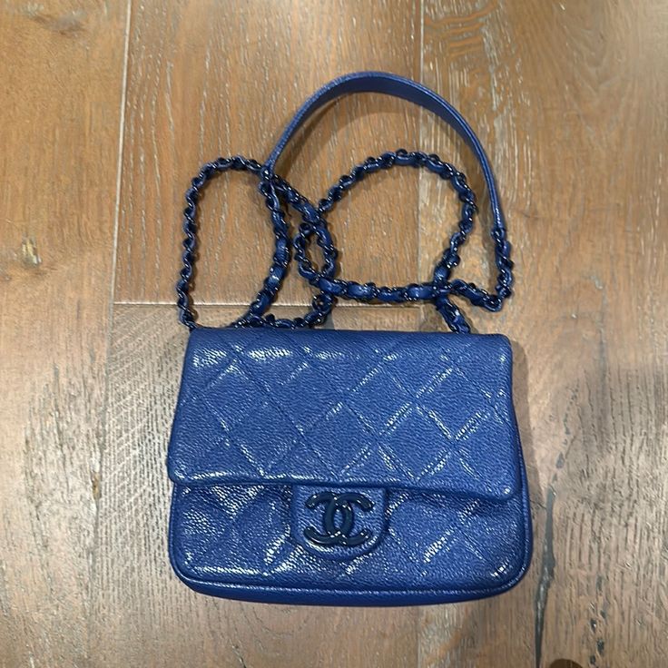 Chanel Crossbody, Blue , Tone On Tone , Beautiful Leather , Fits Iphone , Lipstick, Etc . Great Day / Evening Bag Luxury Blue Shoulder Bag With Phone Holder, Luxury Blue Shoulder Bag With Mobile Phone Bag, Luxury Blue Crossbody Shoulder Bag, Chanel Woc, Satin Quilt, Chanel Crossbody, Leather Fits, Blue Tone, Chanel Caviar