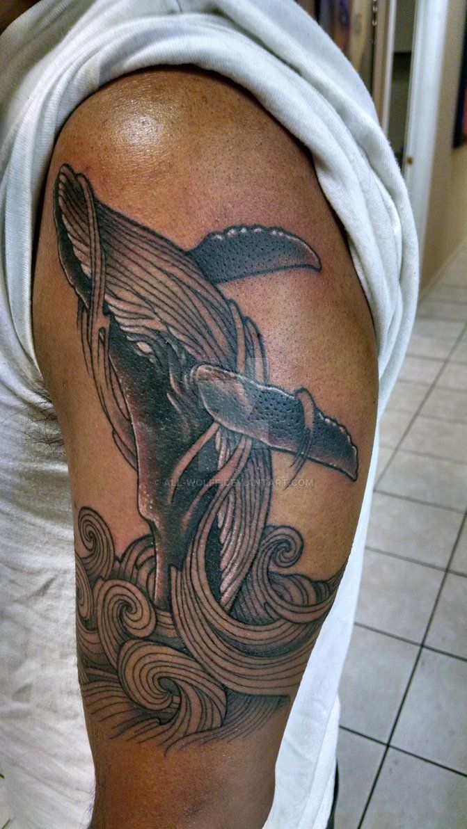 traditional whale tattoo - Google Search Tattoo On Calf, Whale Tail Tattoo, Wave Tattoo Ideas, Humpback Whale Tattoo, Whale And Calf, Ocean Tattoo Ideas, Beach Inspired Tattoos, Beach Tattoo Ideas, Wave Tattoo Design