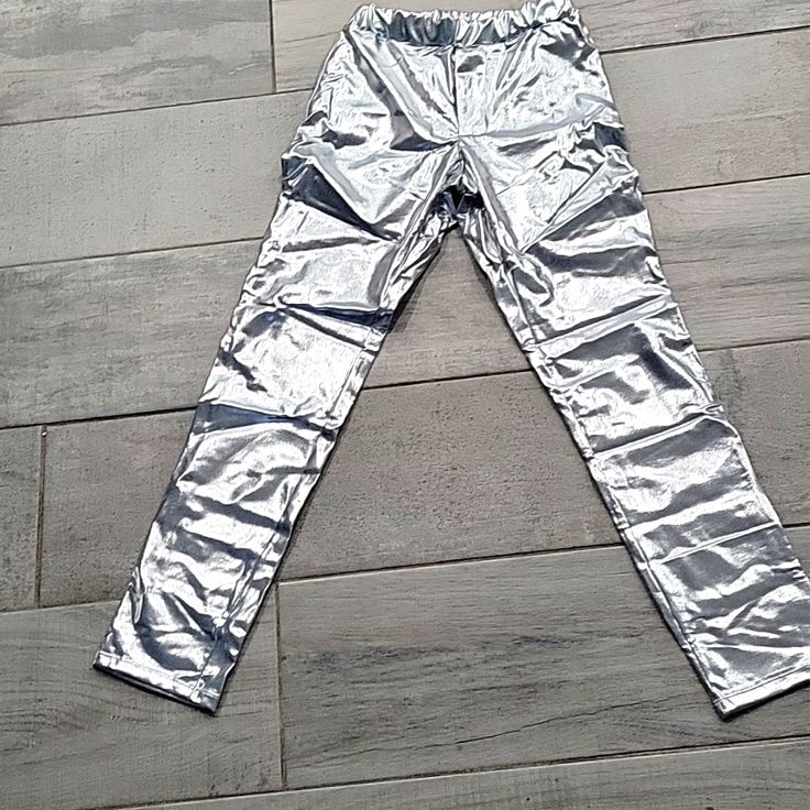 Speerise Silver Leggings High End Dance&Custom Clothin Company Size Medium#17 Metallic Stretch Pants For Summer, Fitted Party Leggings, Metallic Stretch Pants, Tight Footless Bottoms For Party, Silver Leggings, Pant Jumpsuit, Pants For Women, Size Medium, Leggings