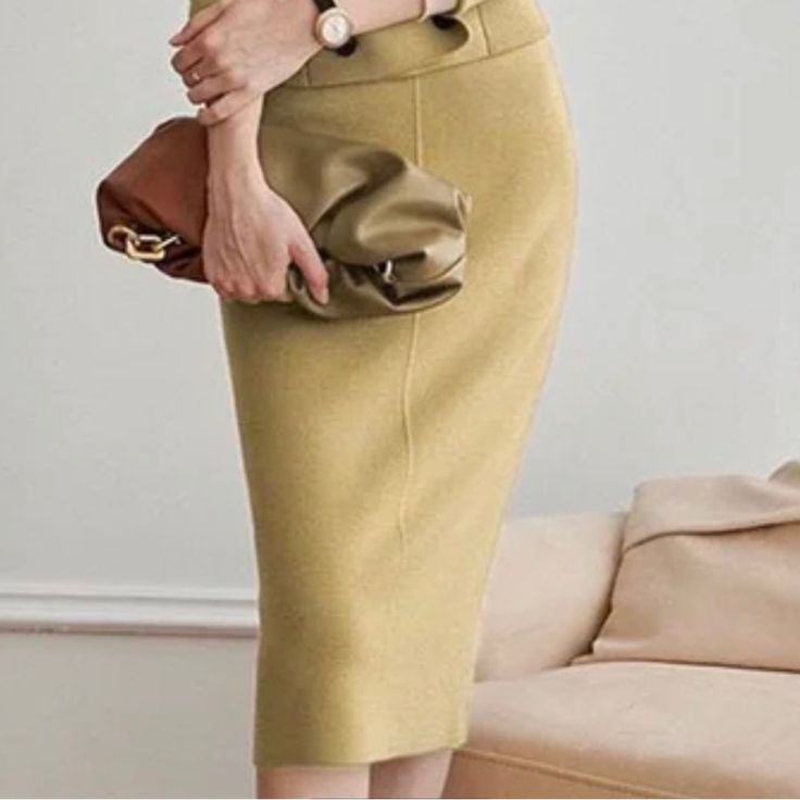 Stylewe Plain Midi Knitted Pencil Skirt Women’s Large Khaki Measurements Available In Photo Perfect For Any Occasion! Professional Seller. Same Day/ Next Day Shipping! Bundle To Save! Thanks For Shopping With Beyond Beauty! Fitted Knit Midi-length Bottoms, Fitted Knit Midi Bottoms, Stretch Knit Midi Bottoms, Chic Knit Midi Bottoms, Casual Knit Midi Length Bottoms, Chic Knit Skirt, Casual Solid Pencil Skirt For Winter, Chic Knee-length Knit Skirt, Fitted Knit Pencil Skirt