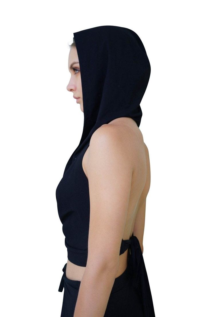 Cute Casual Summer Outfits, 2024 Clothes, Neck Halter Top, Hood Pattern, Backless Shirt, Eucalyptus Trees, Cowl Top, Hooded Crop Top, Backless Halter Top