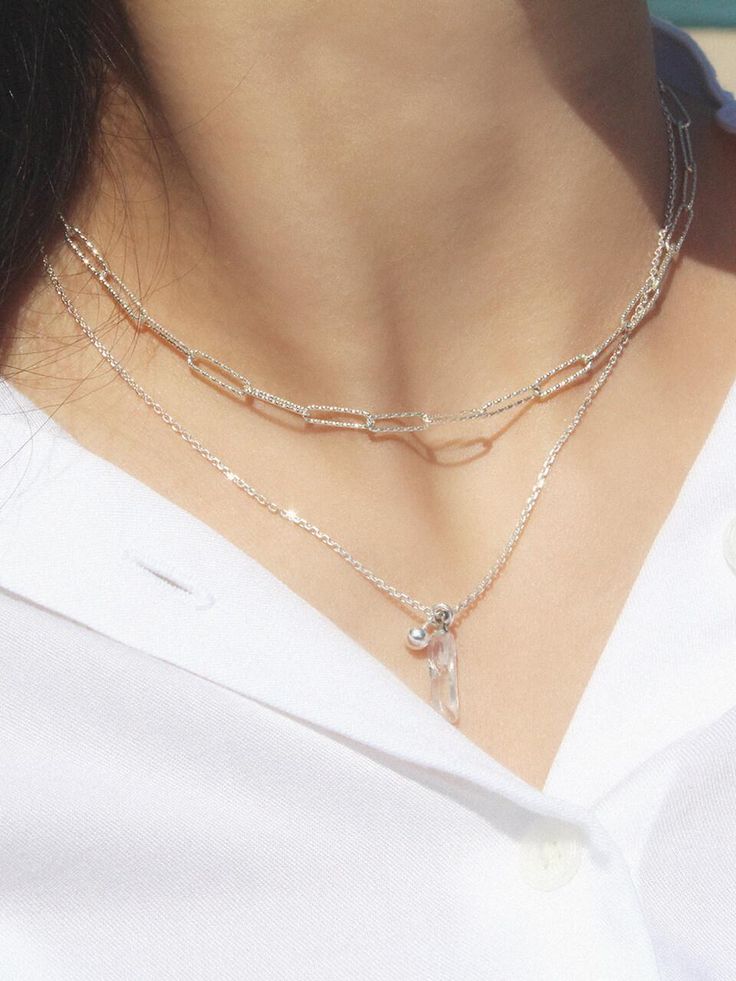 - Bold chain necklace - Silver 925 material- Adjustable length- Choker lengthMeasurements- Length: 13.8” (+1.77”)       Composition & Care- Material :Silver 925- Avoid moisture and store in a zipper bag.Designer- Made in Korea- by POSTLUDE- Style#:300700415 Sterling Silver Double Chain Necklace, Sterling Silver Double Chain Necklace For Layering, Sterling Silver Double Strand Adjustable Necklace, Sterling Silver Chain Necklace For Layering, Adjustable Double Strand Sterling Silver Chain Necklace, Sterling Silver Double Strand Chain Necklace, Sterling Silver Adjustable Chain Necklace For Layering, Sterling Silver Chain Necklace With Adjustable Chain For Layering, Sterling Silver Double Chain Link Jewelry