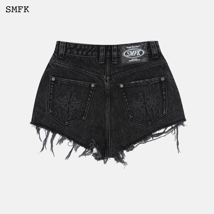 SMFK Wilderness Rock Black Short Jeans -Do not machine wash -Do not soak for a long time Size Chart ( in CM ) Waist Hip Length S 63 91 26.5 M 66 94 27.5 L 69 97 27.9 Material: 100%Cotton Black Short Jeans, Short Jeans, Hip Length, Black Shorts, Jeans Shop, Jean Shorts, Ready To Wear, Black, Denim Shorts