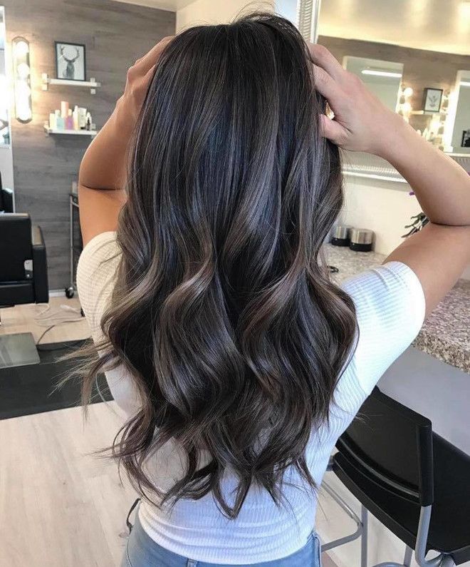 Choose Some of These Stunning Cool Toned Hair Colors To Contrast The Fall Aesthetic Hair Balayage Black, Cool Tone Hair Colors, Grey Ash Blonde, Balayage Black, Rambut Brunette, Black Hair Balayage, Ash Brown Hair, Black Hair With Highlights, Brunette Balayage Hair