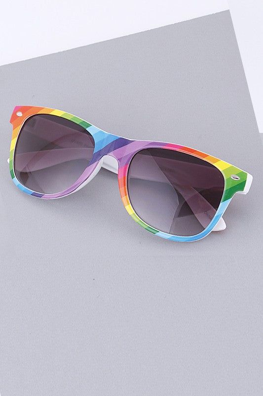 1 DZ Pre Pack ($2.5/PAIR)One SizeClassic FitUV 400 ProtectionLead & Nickel Compliant Cute Lanyards For Keys, Rainbow Sunglasses, Cute Lanyards, Key Lanyard, Wayfarer Sunglasses, Boutique Homes, Rainbow Color, See The World, Rainbow Pride