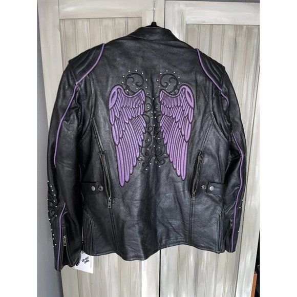 Women’s Black Moto Zip Out Liner Vented Leather Coat Jacket Size L Purple Wings. Heavy Weight And Warm Dry Clean Only Zip Out Liner Vented Dims Pit To Pit 20” Length From Mid Shoulder To Hem 24” Waist 20” Purple Long Sleeve Biker Jacket For Winter, Fitted Purple Leather Jacket For Fall, Wings Color, Purple Wings, Purple Leather Jacket, Leather Coat Jacket, Leather Company, Purple Jacket, Custom Jacket