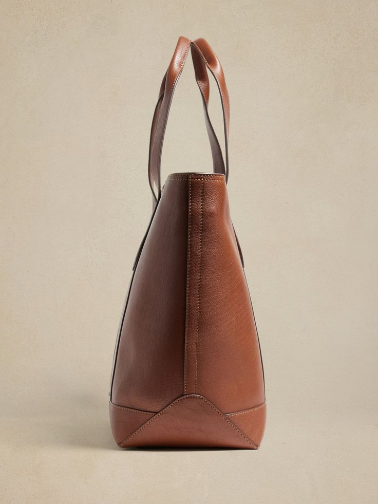 Kelham Leather Tote Bag | Banana Republic Zip Top, Leather Tote Bag, Small Items, Leather Tote, Snap Closure, Inside Pocket, Banana Republic, Zip Pockets, Track