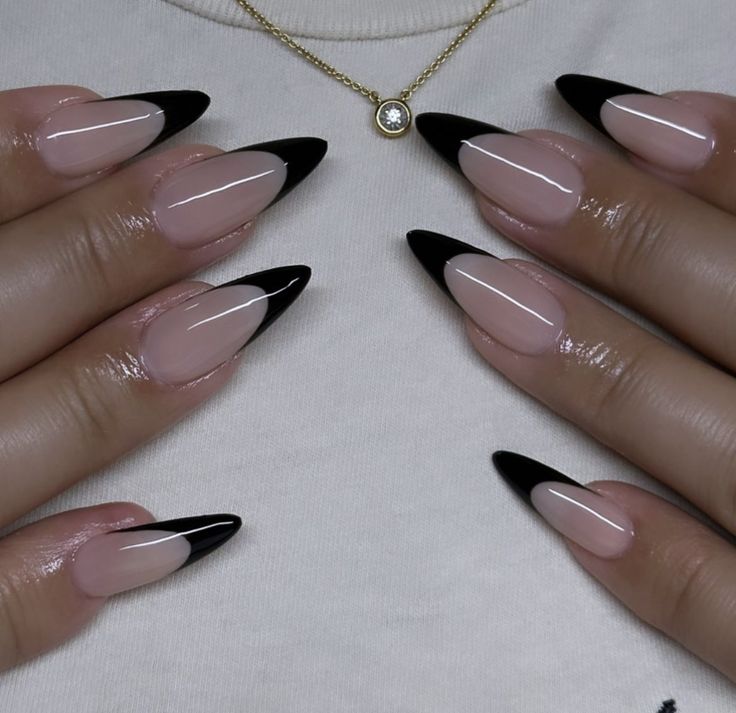 french tip Black Prom Nails, Blue Prom Nails, Black French Nails, Black Almond Nails, Prom Nails Red, Long Almond Nails, Black Stiletto Nails, Black Acrylic Nails, Ombre Nail Designs