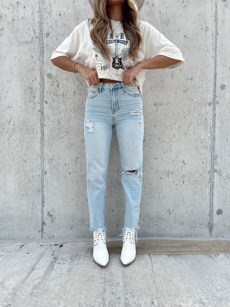 Light Wash Boyfriend Denim Vervet Ripped Light Wash Cropped Jeans For Fall, Trendy Light Wash Cropped Jeans With Frayed Hem, Casual Everyday Ripped Cropped Jeans, Trendy Distressed Cropped Jeans For Everyday, Everyday Distressed Cropped Jeans For Spring, Distressed Casual Cropped Jeans, Trendy Ripped Jeans For Everyday, Fall Light Wash Cutoff Jeans, Everyday Ripped Medium Wash Cropped Jeans