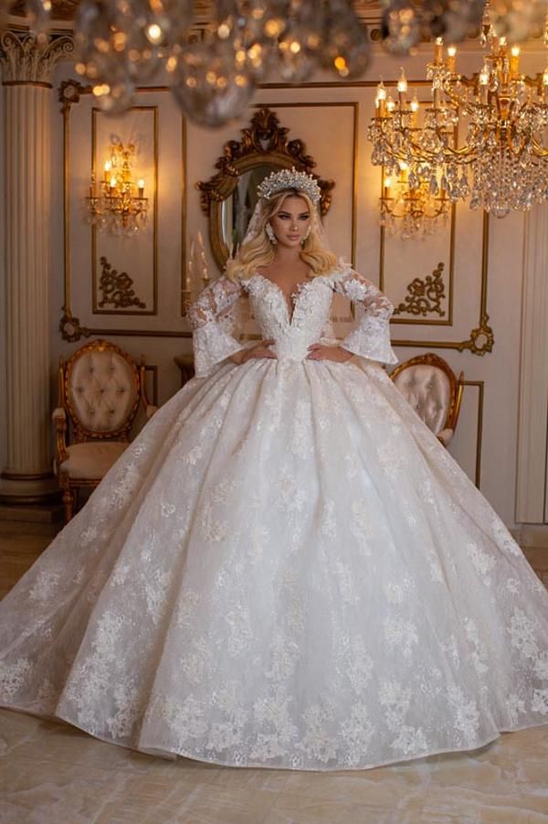 Elegant Long Sleeves Ball Gown V-Neck Sweetheart Wedding Dress with Appliques Lace-BIZTUNNEL Long Sleeve Ball Gown Wedding Dress, Wedding Party Robes, Princess Wedding Gown, Long Sleeve Ball Gowns, Sparkly Wedding Dress, Off Shoulder Wedding Dress, Luxury Brides, Sparkly Wedding, Bridal Dresses Lace