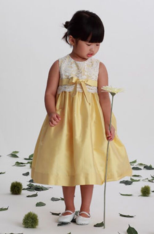 NEW US ANGELS Girl's Yellow Ivory Special Occasion Dress Size 24M Flower Girl Or Special Occasion Sleeveless Lace Bodice Overlay Tie Empire Waist Button Back Thai silk, lined with Extra Ruffle tulle for fullness New With Tag Spring First Communion Dress With Bow, Cream Spring Dress With Bow, Spring Princess Cream Dress, Spring Princess Style Cream Dress, Yellow Spring Dress With Bow, Floral Applique Dress For First Communion In Spring, Yellow Baptism Dress For Summer, Yellow Summer Dress For Baptism, Cream Baptism Dress For Spring