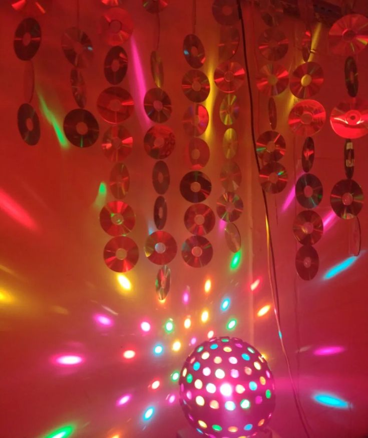 Disco ball lights Euphoria vibes party aesthetic colourful sparkly fun red cd's 80s Parties Aesthetic, Disco Aesthetic 70s Party, 80s Aesthetic Decorations Party, 80s Dance Party Aesthetic, Disco Ideas Party, Disco Fever Party Decoration, Retro Disco Birthday Party, 80s Disco Party Decorations, 80s Prom Aesthetic Decorations