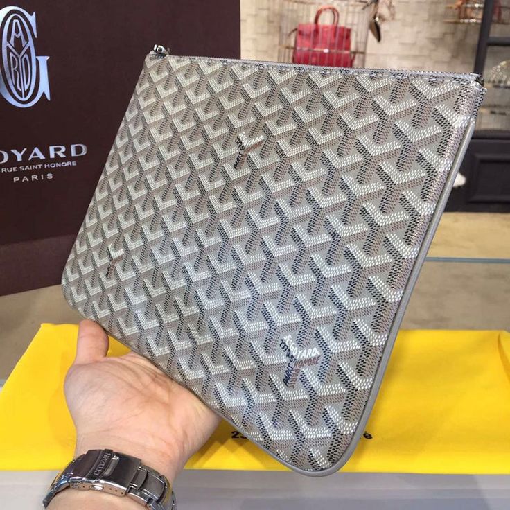 Charm - GOD Bags - 353 A+ Excellent Quality; Contact us if you've any questions in your mind. Goyard Bag, Branded Packaging, Ladies Handbags, Evening Clutch Bag, Grade 1, Luxury Items, Satchel Bags, Contact Us, Paper Bag