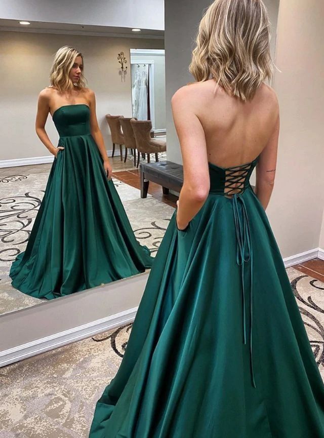 Forest Green Dress Formal, Dark Color Dresses, Dark Green Formal Dresses, Forest Green Prom Dress, Emerald Prom, Awards Outfits, Moh Dress, Forest Green Dress, 2024 Green