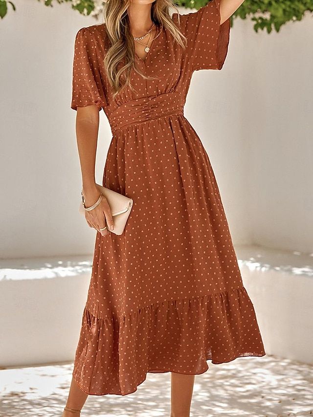 Long Skirt Summer, Bohemian Maxi Dress, Short Sleeve Maxi Dresses, Langer Rock, Neue Outfits, Solid Color Dress, Ruffle Hem Dress, Midi Dress With Sleeves, Daily Dress