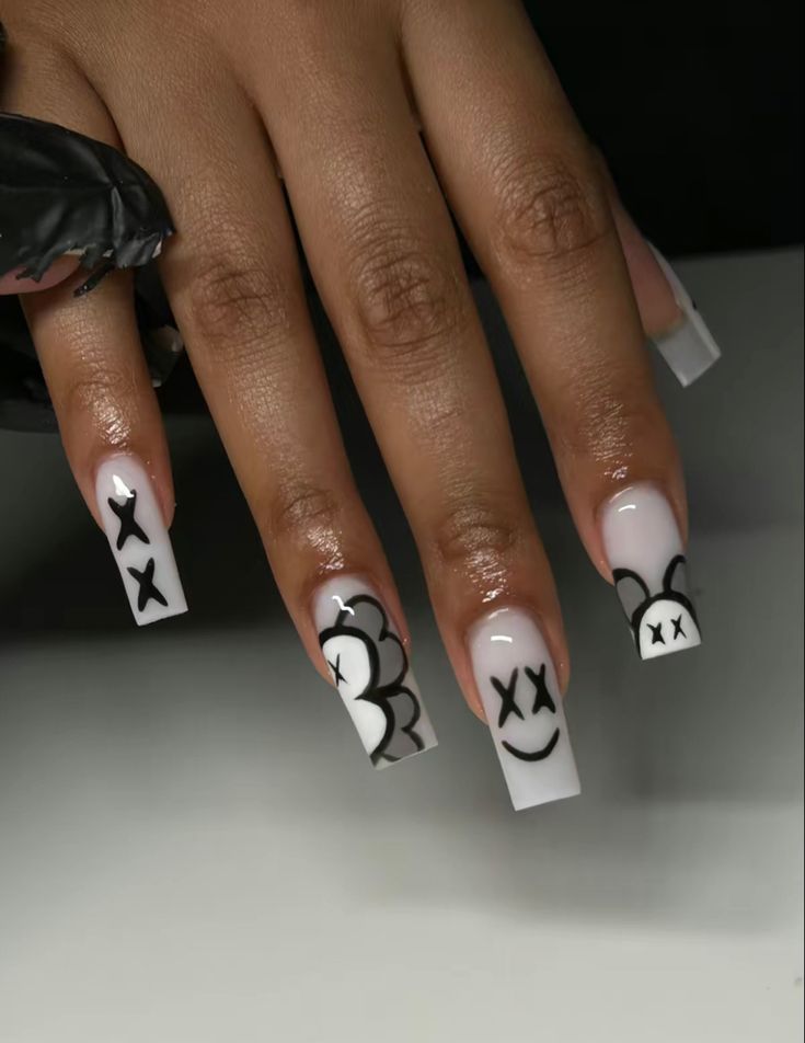 Simple Nails Design Square, Simple Nails Design Black, White Nails With Black Designs Simple, Black And White Kaws Nails, Kaws Nails Black, Cool Nail Inspo 2024 Square, Street Art Nails, Birthday Nails 16, Black Nail Inspo 2024