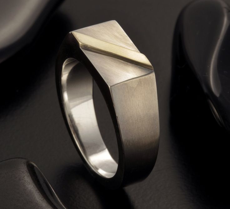 Mens Signet Ring, This piece is packed in a beautiful jewelry box, and is ready to be given as a meaningful gift. Features: ◆ Sizes: 4-16(US) ◆ Width: 8.9 mm. ◆Height from finger 3.5 mm at the top. ◆ Made of Sterling silver & 14K Gold . Please note, the ring is handmade, the coating levels and texture marks can vary from one ring to the next. ◆Engraving - I'd be happy to add a personal engraving. To make your unique ring even more special, please add the following item to your cart: www.etsy Modern Diamond Cut Signet Ring For Promise, Modern Diamond Cut Signet Ring As Gift, Modern Diamond Cut Signet Ring Gift, Modern Diamond Cut Signet Promise Ring, Modern Rectangular Diamond-cut Ring, Modernist Polished Signet Ring As Gift, Modernist Polished Finish Signet Ring As Gift, Rectangular Tension Setting Ring As A Gift, Modern Diamond Cut Rings For Gift