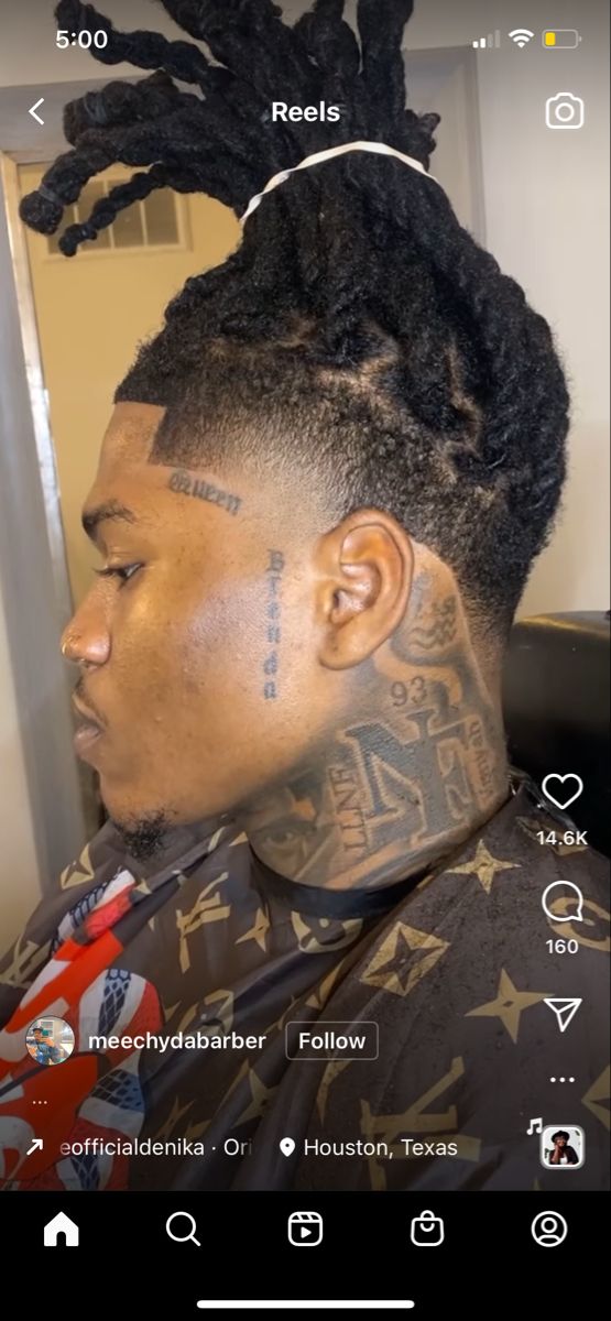 Fade Dreads Men, Dread Tattoo Design, Dreads With Shaved Sides Men, Haircut For Men With Dreads, Haircuts For Dreads, Taper Fade Haircut Dreads, Quick Dread Styles Men, Men’s Locs Hairstyles, Taper Dreads Men