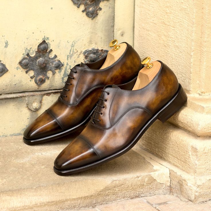 Characterized by its closed lacing style, the oxford is an elegant, classic, timeless style suitable for any occasion. The oxford is a staple shoe in any man’s wardrobe and can be dressed up or down. The Details: Materials: tobacco patina Lining: brown calf leather Sole: leather sole + mountain rubber injections Last: Monti - Classic elegance with slightly square toe What is Fast Lane? Fast lane is our new experimental 7 day made to order collection, an ambitious never been heard of before colle Staple Shoes, Leather Dye, Oxford Shoes Men, Elegant Shoes, Dress Shoes Womens, Goodyear Welt, Handmade Shoes, Blue Shoes, Nice Shoes