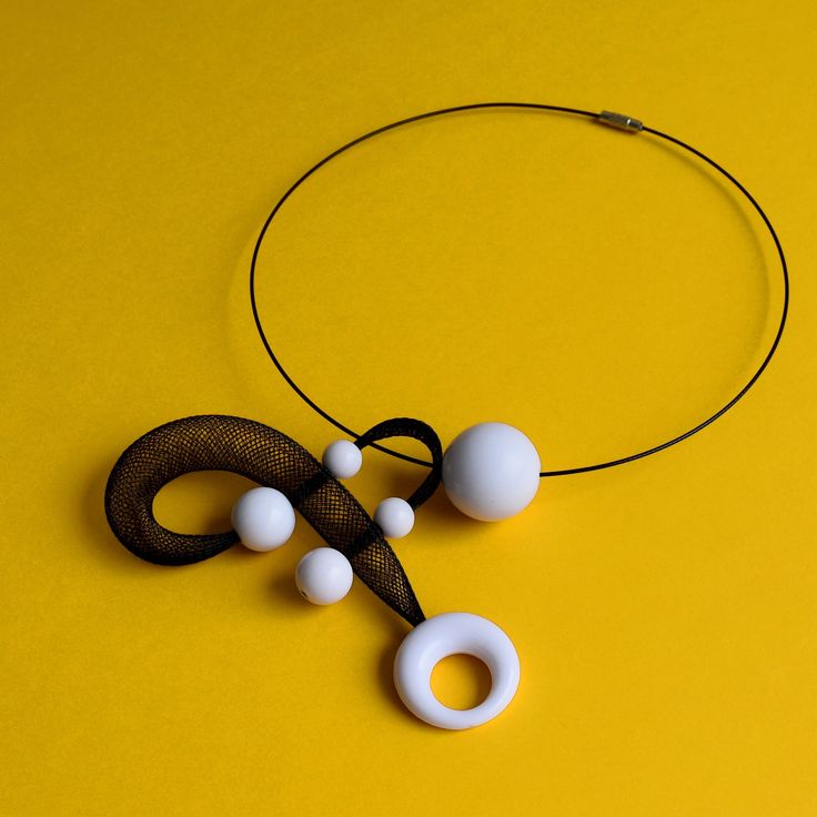 Minimalist White Necklaces For Party, Minimalist White Necklace For Party, White Minimalist Necklace For Party, Unique White Choker Necklace, White Pendant Necklace For Party, White Pendant Choker As Gift, Unique White Choker, Unique White Choker Jewelry, Unique White Necklaces For Party