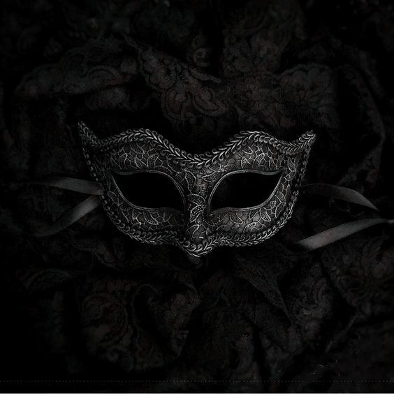 Masquerade Mask Aesthetic Male, Masquerade Aesthetic Dark, Masked Ball Aesthetic, Black Mask Masquerade, Masquerade Mask Aesthetic, Masquerade Ball Aesthetic, Carnival Prom, Masquerade Aesthetic, Black Mask Aesthetic