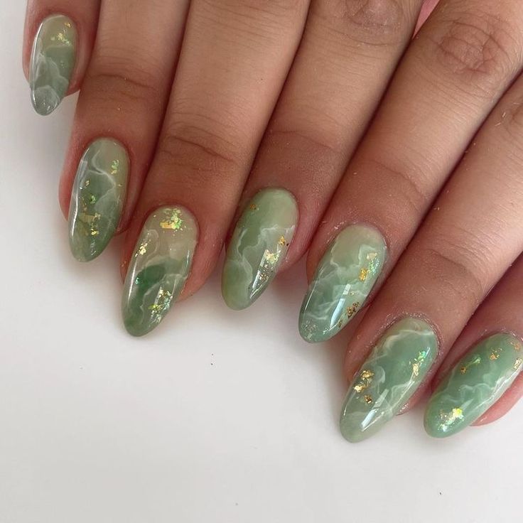 Jade Nails, Green Nail Art, Green Nail Designs, Gold Nail, Gem Nails, Crystal Nails, Prom Nails, Dream Nails, Funky Nails