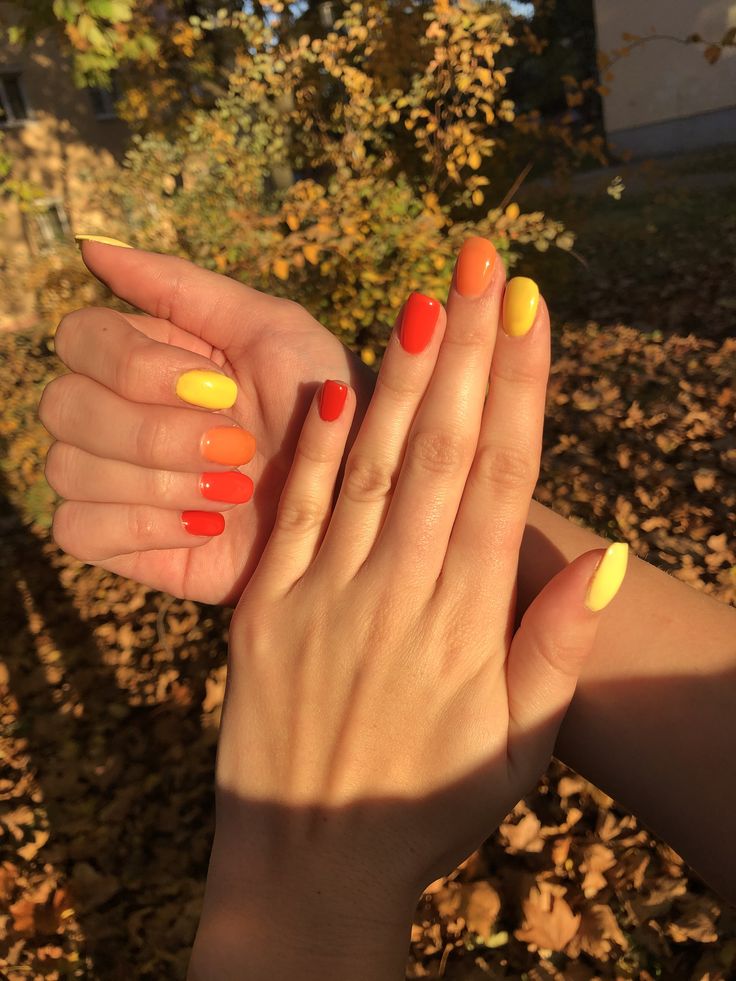 Red Ombre Acrylic Nails, Red Orange Nails, Orange Ombre Nails, Different Color Nails, Ombre Acrylic, Orange Nail Designs, Retro Nails, Ombre Acrylic Nails, Grunge Nails