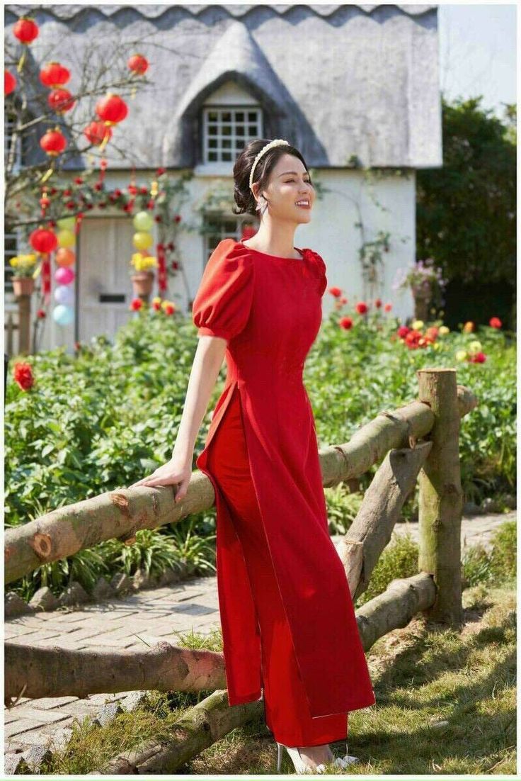 M bust 86/waist 70-74 L : 90-92CM / WAIST 76-78CM XL 94-96CM /WAIST 80-82 CM XXL 98 /82-84 3XL 100/ 86 4xl 102-104/ 88-90 Dress + pant Design without flower on neck ơn this time. Give me your style you want PLEASE COMPARE YOUR MEASUREMENTS before buying it. Note: The accessories are not included. No return Pre-order contact me , ship 5-6 weeks. Elegant Fitted Dresses For Holiday, Fitted Midi Dress For Holiday, Fitted Midi Dress For Winter Holiday, Fitted Winter Holiday Midi Dress, Elegant Knee-length Midi Dress For Holiday, Fitted Midi Length Holiday Dress, Red Short Sleeve Winter Dresses, Chic Fitted Holiday Dresses, Holiday Fitted Dress With Puff Sleeves