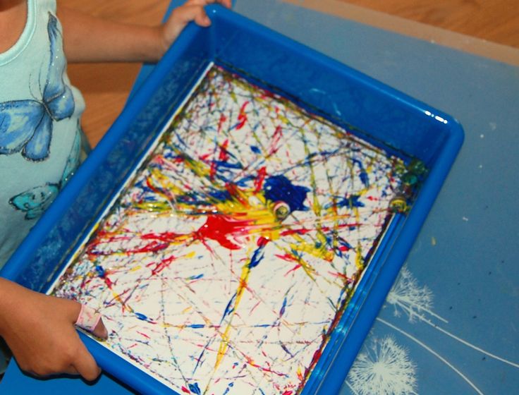 Art in the Preschool - Marble Painting Wall Painting Techniques, Bubble Painting, Painting Activities, Marble Painting, Acrylic Painting Techniques, Toddler Art, Marble Art, Painted Boxes, Easy Crafts For Kids