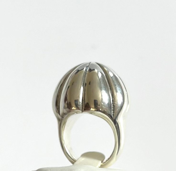 92.5 sterling silver with anti tarnish. UK Hallmark Ring sizes: M      (UK),  6 ¼ (US)  P  ¼  (UK),   7  3/4  (US) P  ½   (UK),  8  (US)  Total ring size measurement:  25 mm Width * 17.5 mm Depth/Height of stone sit on the finger Silver Weight : 8.7 grams Product-Code : SR-93-923-134 Luxury Silver Domed Ring, Silver Domed Ring Gift, Formal Sterling Silver Dome Ring, Modernist Silver Dome Ring Open Style, Unique Silver Hallmarked Dome Ring, Silver Dome Ring With Polished Finish, Modernist Sterling Silver Dome Ring As Gift, Modernist Silver Dome Ring As Gift, Modernist Silver Dome Ring For Gift