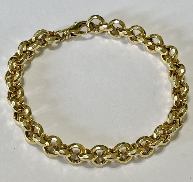 "Sleek and modern 14k yellow gold fancy cut bracelet!  ERA - Modern  METAL / MATERIAL - 14k yellow gold MARKINGS / HISTORY - Bracelet clasp is marked \"14k Italy\" CONDITION - Great condition.  SIZE / MEASUREMENTS - Length: 8 1/2 inches, Width: 9 mm, Weight: 12.15 grams" Cable Bracelets, Dark Copper, Gold Link, Bracelet Clasps, Metal Material, Chain Link Bracelet, Link Bracelets, Chain Link, Gold Chains