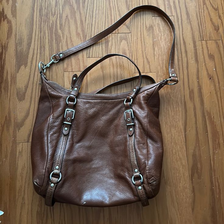 Vintage Authentic Coach Brown Heavy Duty Leather Hobo Bag, With Convertible Adjustable Strap To Either Be Cross Body Or Under Arm. Durable And Essentially Indestructible. Magenta Interior Coach Shoulder Bag With Removable Pouch For On-the-go, Versatile Tote Bag With Silver-tone Hardware, Everyday Tote Bag With Silver-tone Hardware, Versatile Tote Shoulder Bag With Silver-tone Hardware, Versatile Hobo Shoulder Bag With Silver-tone Hardware, Versatile Shoulder Bag With Silver-tone Hardware For Everyday Use, Versatile Coach Bags With Detachable Handle, Silver-tone Hardware Bucket Shoulder Bag, Bucket Bag With Silver-tone Hardware And Double Handle