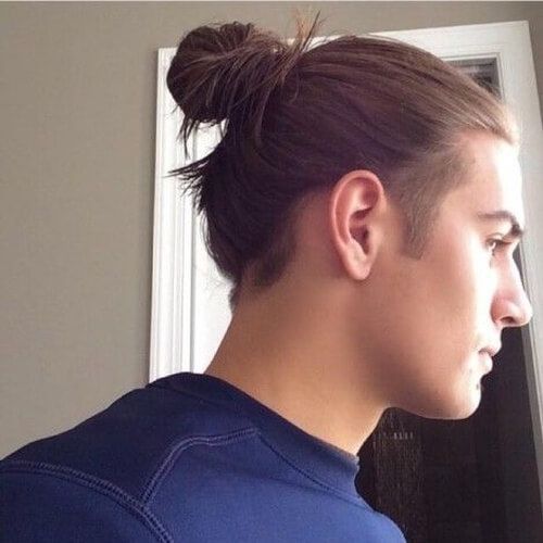 Man Bun Haircut, Man Bun Styles, Man Bun Hairstyles, Undercut Long Hair, Video Makeup, Men's Long Hairstyles, Hair Knot, Men Haircut Styles, Man Bun