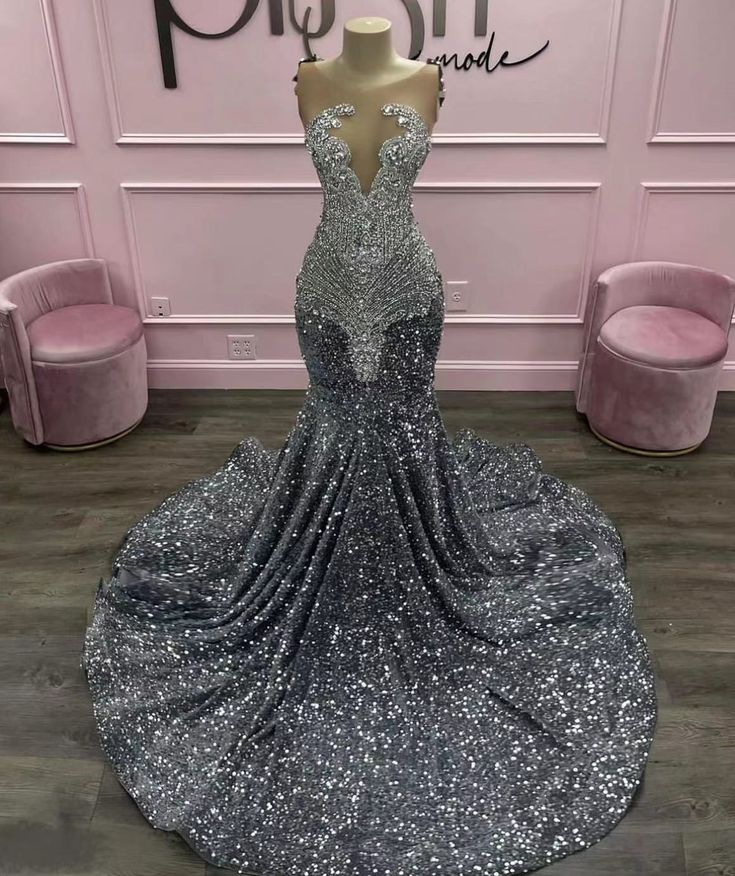 Sliver Prom Dresses Black Women, Prom Dresses Black People, Silver Prom Dresses Black Women, Prom Dresses Gray, Crystal Birthday Party, Grey Prom Dresses, Silver Prom Dresses, Prom 2k24, Senior 25