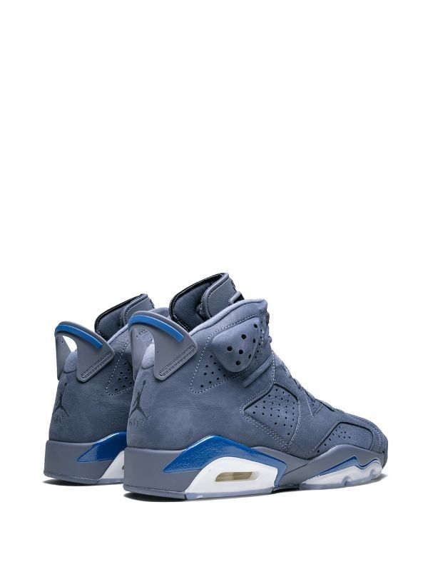 Shop Jordan Air Jordan 6 sneakers with Express Delivery - FARFETCH Jimmy Butler, Air Jordan 6 Retro, Jordan 6 Retro, Jordan Shoes Retro, Kicks Shoes, Jordan Air, Minnesota Timberwolves, Air Jordan 6, Black Friday Promotions