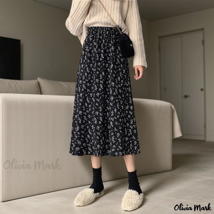 Olivia Mark - Floral Print Midi Skirt: Elegant and Timeless Winter Black Wide Leg Skirt, Spring Black Skirt With Elastic Waistband, Casual Black Maxi Skirt For Work, Casual Black Winter Skirt, Black Elastic Waistband Midi Skirt, Black Maxi Skirt With Elastic Waistband For Work, Casual Black Maxi Skirt For Winter, Black Flowy Knee-length Maxi Skirt, Black Fitted Casual Maxi Skirt