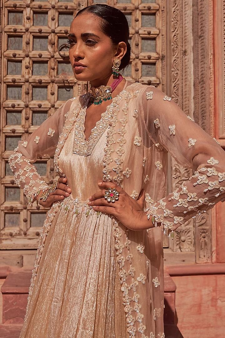 Champagne Silk Hand Embroidered Anarkali With Cape Design by Nidhika Shekhar at Pernia's Pop Up Shop 2024 Anarkali Sleeveless, Organza Anarkali, Organza Cape, Floral Anarkali, Cape For Women, Embroidered Cape, Blouse Yoke, Silk Anarkali, Cape Designs