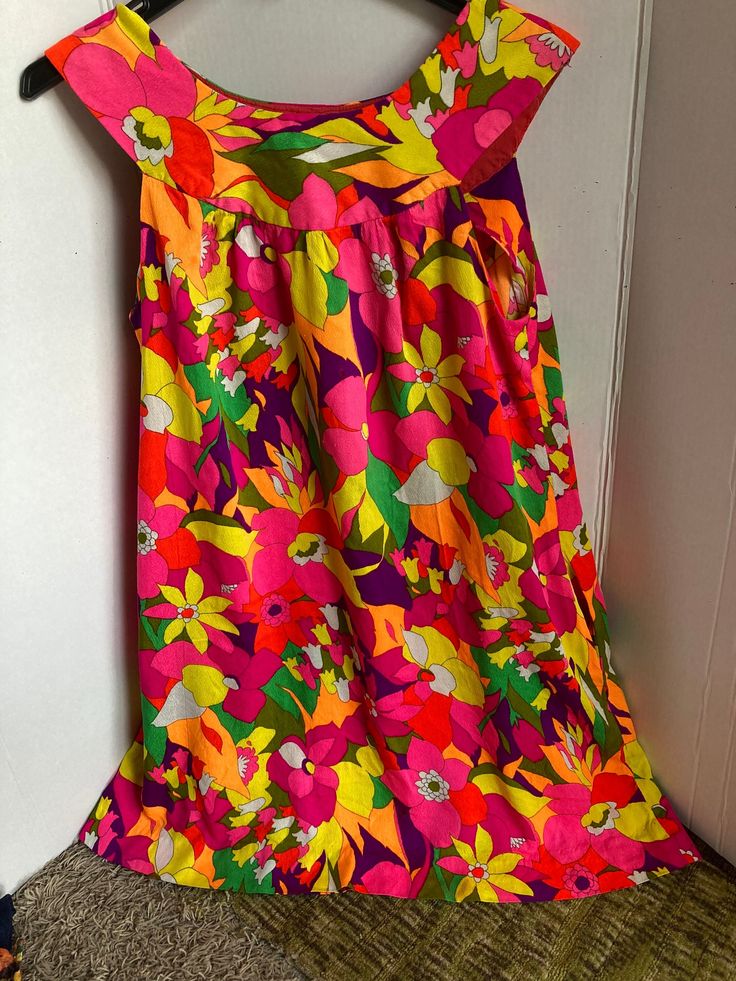 Vintage neon flowers dress Rainbow Skirt, Neon Flowers, Tie Dye Pants, Flowers Dress, Vintage Neon, Rainbow Tie, Dye Shirt, Flower Dress, Beautiful Hats