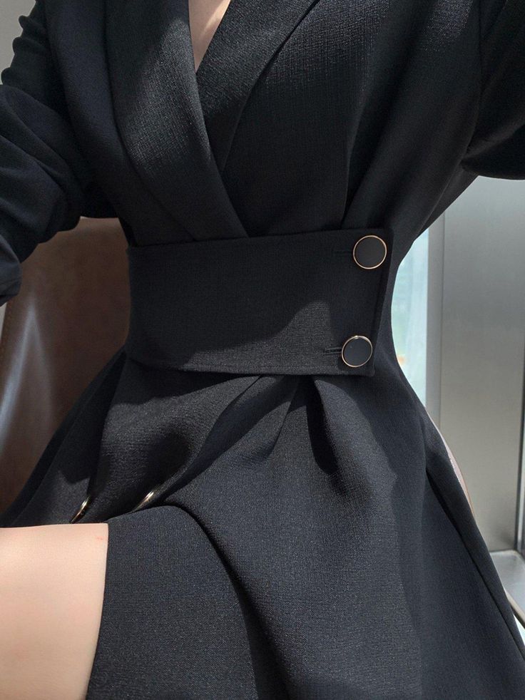 Notched lapels Long sleeves High waist with buttons Polyester, spandex Machine wash, tumble dry Item #2977 Women's fit & flare coat SIZE INFO XS=US2=UK6=EU32 S=US4-6=UK8-10=EU34-36 M=US8-10=UK12-14=EU38-40 ★★Please advise your height & weight. I will make sure you choose the right size. Fit And Flare Coat, Elegant Office, Sweater Vest Women, Modest Fashion Outfits, Mode Inspo, Fashion Design Clothes, Office Lady, Mode Inspiration, Blazer Dress