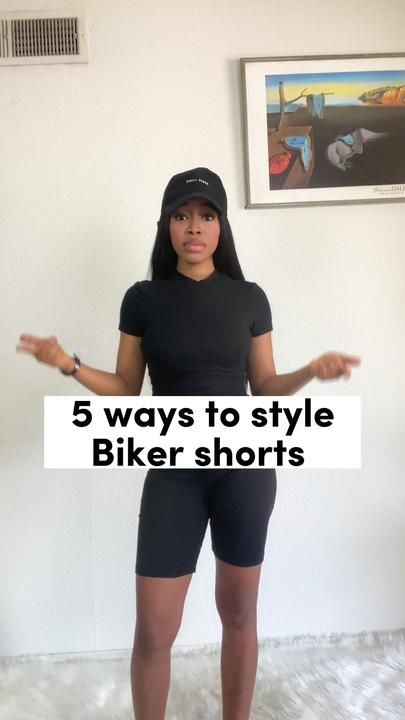 Winter Biker Shorts Outfit, How To Dress Biker Shorts, All Black Biker Shorts Outfit, Flannel With Shorts Outfit Women, Fall Outfits With Biker Shorts, Bikershort Outfit Ideas, How To Style Black Biker Shorts, How To Dress Up Biker Shorts, Black Biker Shorts Outfit Baddie