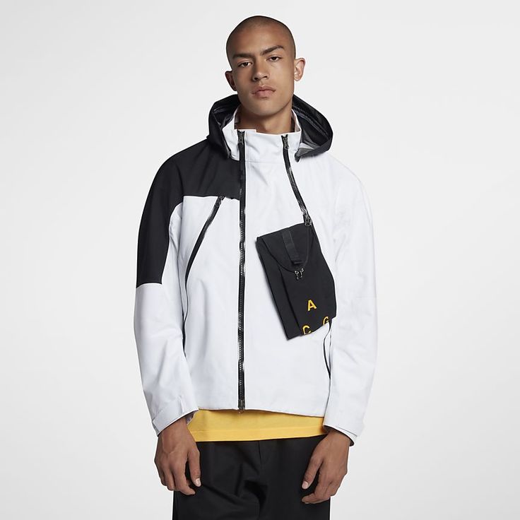 Tutti i pezzi della nuova collezione NikeLab ACG e la nuova release date Jean Jacket Men, Mens Parka, Best Running Shoes, Nike Acg, Nike Store, Shoes With Jeans, Men's Coats And Jackets, Gore Tex, Sport Fashion