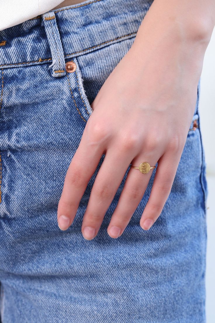 STANDARD ∙ SIGNET ∙ R I N G D E T A I L S A classic oval ring with your actual handwriting.   * Material: Sterling Silver, 14K Gold Filled , 14K Rose Gold Filled or 14K solid gold  (Gold Filled is made of thick 14k gold or rose gold layered on .925 sterling silver.) * Circle size: 8mm PERSONALIZATION This ring can be customized with your actual fingerprint. Maximum 1 fingerprint ☛HOW TO SEND THE FINGERPRINT/HANDWRITING IMAGE: You can send us the picture of fingerprint via Etsy conversation If yo Oval Gold Midi Rings For Everyday, Everyday Gold Oval Midi Rings, Everyday Oval Gold Midi Rings, Adjustable Initial Ring For Everyday, Oval Stackable Fine Jewelry Rings For Everyday, Oval Stackable Rings For Everyday Fine Jewelry, Everyday Oval Stackable Fine Jewelry Rings, Oval Stackable Rings For Everyday, Everyday Adjustable Oval Dome Ring