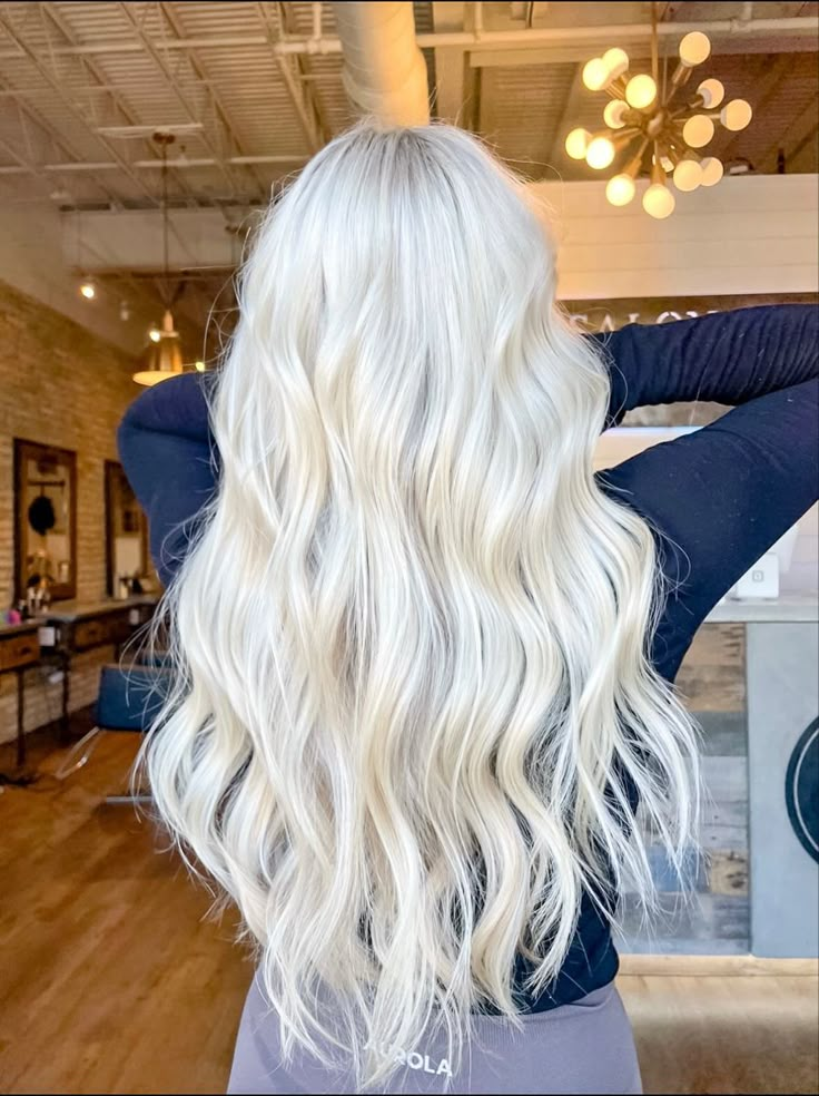 Platnium Blonde Hair, Butter Blonde Hair, Blonde Hair Goals, Ice Blonde Hair, Perfect Blonde Hair, Blonde Hair Care, Bright Blonde Hair, Summer Blonde Hair, Platinum Blonde Hair Color