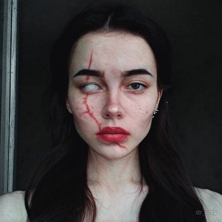 Scar Makeup, Eye Scar, Kostuum Halloween, Halloween Makeup Inspiration, Face Characters, Sfx Makeup, Maquillage Halloween, Costume Makeup, Creative Makeup