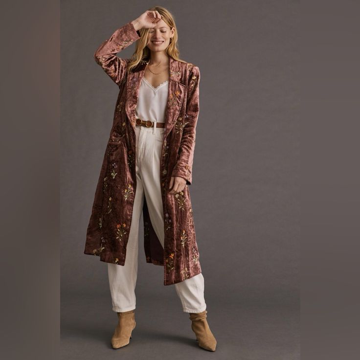 New Anthropologie Velvet Floral Coat In Purplish Pink Color With Beautiful Flower Embroidery , Perfect For Fall Pink Velvet Trench Coat, Velvet Jacket Pink, Anthropologie Fall 2022, Anthropologie Sequin Duster, Anthropologie Coats, Velvet Duster, Floral Coat, Embroidered Coat, Embroidered Velvet